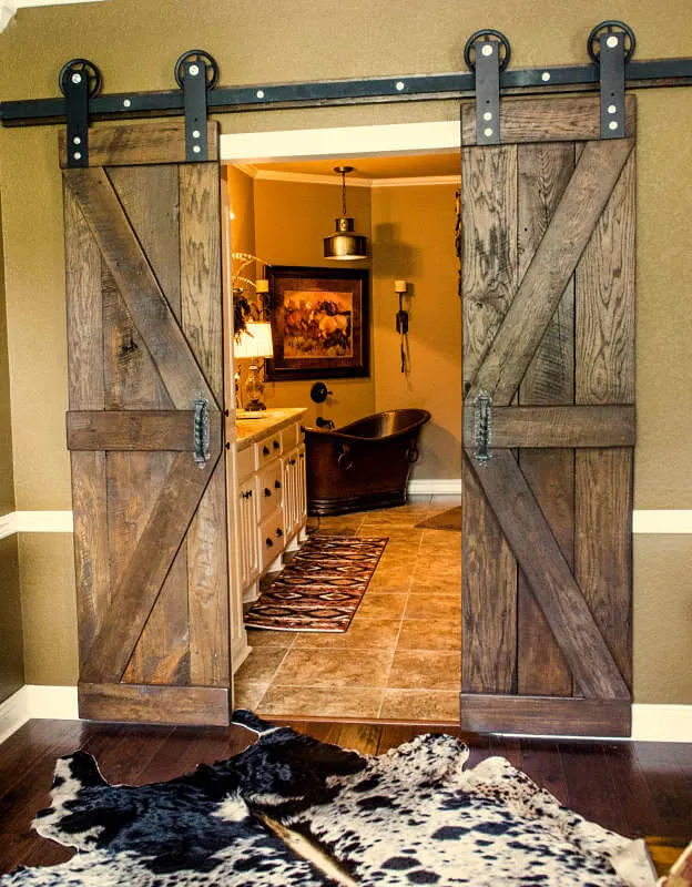 Double barn door hardware